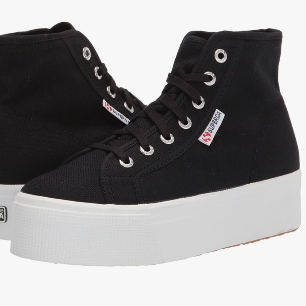 Sneakers with platform